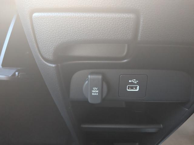 フリード ｅ：ＨＥＶエアー　６人乗り　新車未登録車　ホンダセンシング　ブラインドスポットインフォメーション　後退出庫サポート　２列目キャプテンシート　コンビシート　シートヒーター　電子パーキング　両側パワースライドドア（42枚目）