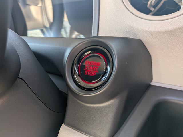 Ｎ－ＢＯＸ ファッションスタイル　新車未登録車　ホンダセンシング　両側パワースライドドア　シートバックテーブル　ファッションスタイル　１４ＡＷ　ＬＥＤヘッドライト　アダプティブクルーズコントロール　クリアランスソナー　シートヒーター（16枚目）