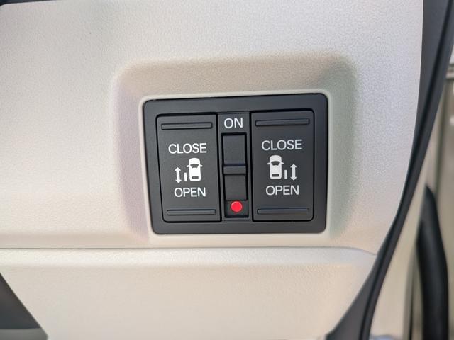 Ｎ－ＢＯＸ ファッションスタイル　新車未登録車　ホンダセンシング　両側パワースライドドア　シートバックテーブル　ファッションスタイル　１４ＡＷ　ＬＥＤヘッドライト　アダプティブクルーズコントロール　クリアランスソナー　シートヒーター（17枚目）