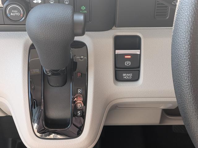 Ｎ－ＢＯＸ ファッションスタイル　新車未登録車　ホンダセンシング　両側パワースライドドア　シートバックテーブル　ファッションスタイル　１４ＡＷ　ＬＥＤヘッドライト　アダプティブクルーズコントロール　クリアランスソナー　シートヒーター（24枚目）