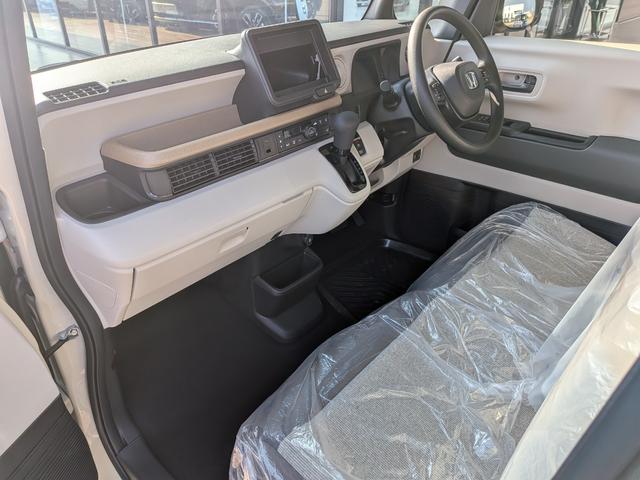 Ｎ－ＢＯＸ ファッションスタイル　新車未登録車　ホンダセンシング　両側パワースライドドア　シートバックテーブル　ファッションスタイル　１４ＡＷ　ＬＥＤヘッドライト　アダプティブクルーズコントロール　クリアランスソナー　シートヒーター（32枚目）