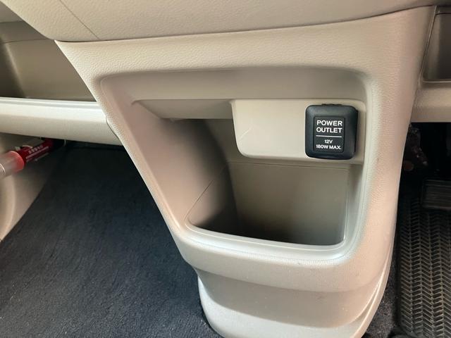 Ｎ－ＯＮＥ ツアラー　ギャザーズナビ　バックモニター　ワンセグＴＶ　ＣＤ／ＤＶＤ　ＥＴＣ　プッシュスタート　スマートキー　オートエアコン　横滑り防止装置　ベンチシート（42枚目）