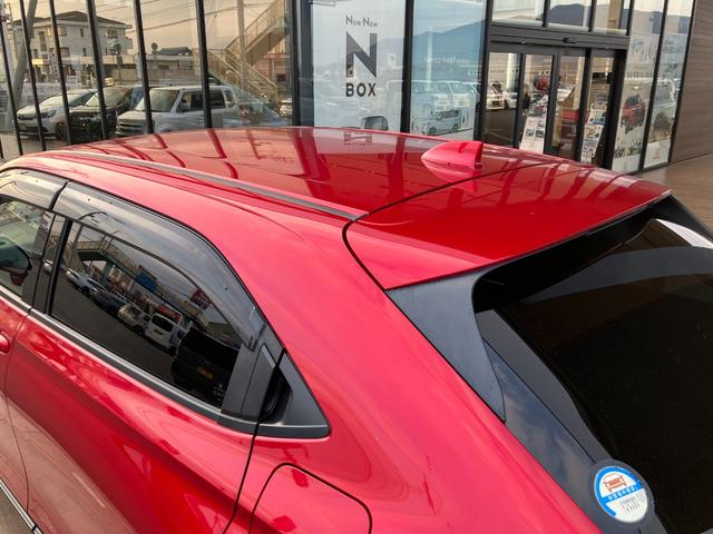 ヴェゼル ｅ：ＨＥＶ　Ｚ　ホンダセンシング　ナビ　バックモニター　Ｂｌｕｅｔｏｏｔｈ　フルセグＴＶ　ブラインドスポットインフォメーション　シートヒーター　パドルシフト　ステアリングヒーター　ＥＴＣ　１８インチＡＷ　コンビシート（16枚目）