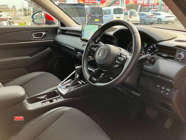 ヴェゼル ｅ：ＨＥＶ　Ｚ　ホンダセンシング　ナビ　バックモニター　Ｂｌｕｅｔｏｏｔｈ　フルセグＴＶ　ブラインドスポットインフォメーション　シートヒーター　パドルシフト　ステアリングヒーター　ＥＴＣ　１８インチＡＷ　コンビシート（35枚目）