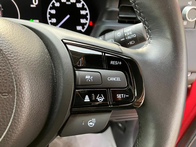 ヴェゼル ｅ：ＨＥＶ　Ｚ　ホンダセンシング　ナビ　バックモニター　Ｂｌｕｅｔｏｏｔｈ　フルセグＴＶ　ブラインドスポットインフォメーション　シートヒーター　パドルシフト　ステアリングヒーター　ＥＴＣ　１８インチＡＷ　コンビシート（40枚目）