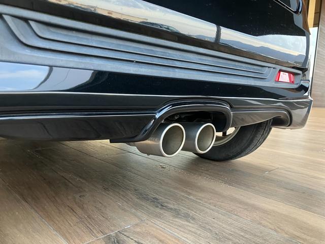 Ｎ－ＷＧＮカスタム Ｇ・ターボパッケージ　無限仕様　エアロ　リアスポイラー　グリル　センター出しマフラー　フロアマット　ギャザーズナビ　バックモニター　ＥＴＣ　パドルシフト　クルーズコントロール　プッシュスタート　あんしんパッケージ　ＨＩＤ（12枚目）