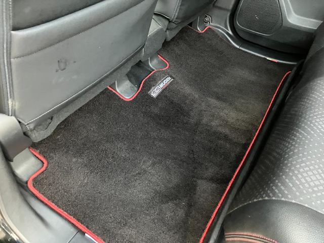 Ｎ－ＷＧＮカスタム Ｇ・ターボパッケージ　無限仕様　エアロ　リアスポイラー　グリル　センター出しマフラー　フロアマット　ギャザーズナビ　バックモニター　ＥＴＣ　パドルシフト　クルーズコントロール　プッシュスタート　あんしんパッケージ　ＨＩＤ（26枚目）