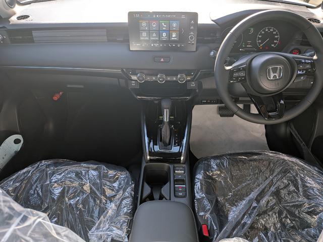 ヴェゼル e:HEV Z 新車未登録車 ディスプレイオーディオ Bluetooth接続 全周囲カメラ シートヒーター ブラインドスポットモニター ETC ホンダセンシング ブラインドスポットインフォメーション(2枚目)