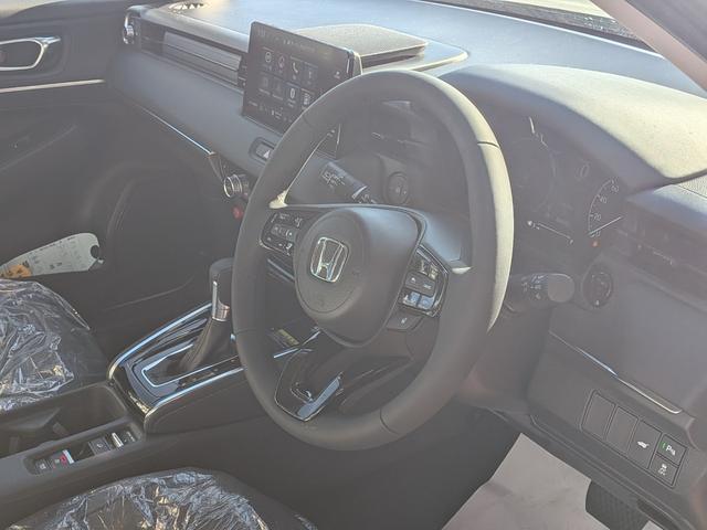 ヴェゼル e:HEV Z 新車未登録車 ディスプレイオーディオ Bluetooth接続 全周囲カメラ シートヒーター ブラインドスポットモニター ETC ホンダセンシング ブラインドスポットインフォメーション(23枚目)