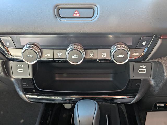 ヴェゼル e:HEV RS 新車未登録車 ディスプレイオーディオ Bluetooth接続 フルセグ ブラインドスポットモニター レーンキープアシスト 障害物センサー バックモニターカメラ(32枚目)