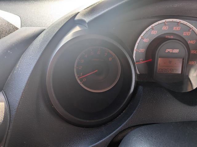 フィット RS ワンオーナー パドルシフト ギャザーズナビ TV CD/DVD オートエアコン キーレスエントリー ETC 純正16インチアルミホイール(27枚目)