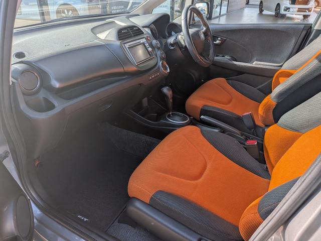 フィット RS ワンオーナー パドルシフト ギャザーズナビ TV CD/DVD オートエアコン キーレスエントリー ETC 純正16インチアルミホイール(39枚目)