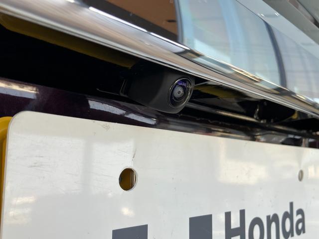 Ｎ－ＢＯＸカスタム Ｌ　ホンダセンシング　両側パワースライドドア　ギャザーズナビ　バックモニター　ＥＴＣ　シートバックテーブル　シートヒーター　ドライブレコーダー　Ｂｌｕｅｔｏｏｔｈ　アダプティブクルーズコントロール（12枚目）