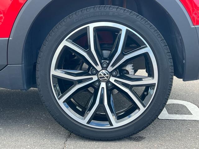 Ｔ－クロス ＴＳＩ　スタイル　デザイン＆セーフティ＆テクノロジー＆ディスカバープロパッケージ　純正ナビ　デジタルメーター　バックカメラ　ＬＥＤヘッドライト　１８インチＡＷ　１オーナー（67枚目）