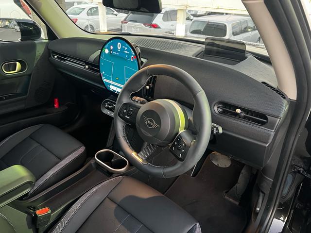 MINI クーパーS クラシック・トリム オプション18インチAW 1オーナー 禁煙 ドライビングアシスタント パーキングアシストアダプティブLEDヘッドライト 純正ナビ アップルカープレイ バックカメラ(7枚目)