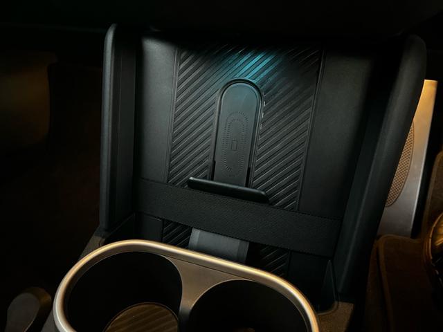 MINI クーパーS クラシック・トリム オプション18インチAW 1オーナー 禁煙 ドライビングアシスタント パーキングアシストアダプティブLEDヘッドライト 純正ナビ アップルカープレイ バックカメラ(17枚目)