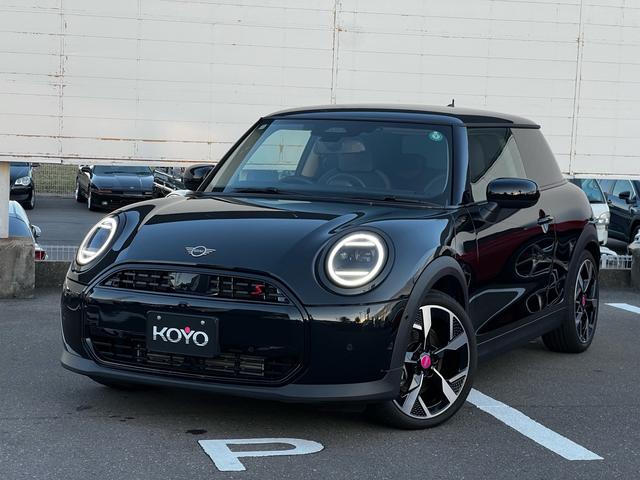 MINI クーパーS クラシック・トリム オプション18インチAW 1オーナー 禁煙 ドライビングアシスタント パーキングアシストアダプティブLEDヘッドライト 純正ナビ アップルカープレイ バックカメラ(33枚目)