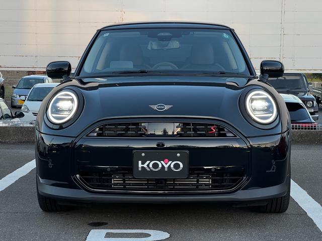 MINI クーパーS クラシック・トリム オプション18インチAW 1オーナー 禁煙 ドライビングアシスタント パーキングアシストアダプティブLEDヘッドライト 純正ナビ アップルカープレイ バックカメラ(37枚目)