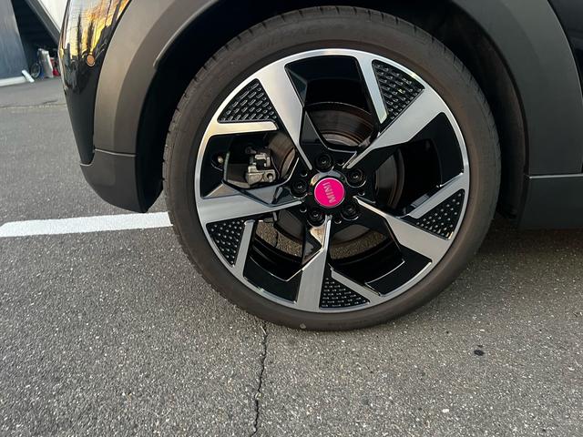 MINI クーパーS クラシック・トリム オプション18インチAW 1オーナー 禁煙 ドライビングアシスタント パーキングアシストアダプティブLEDヘッドライト 純正ナビ アップルカープレイ バックカメラ(55枚目)