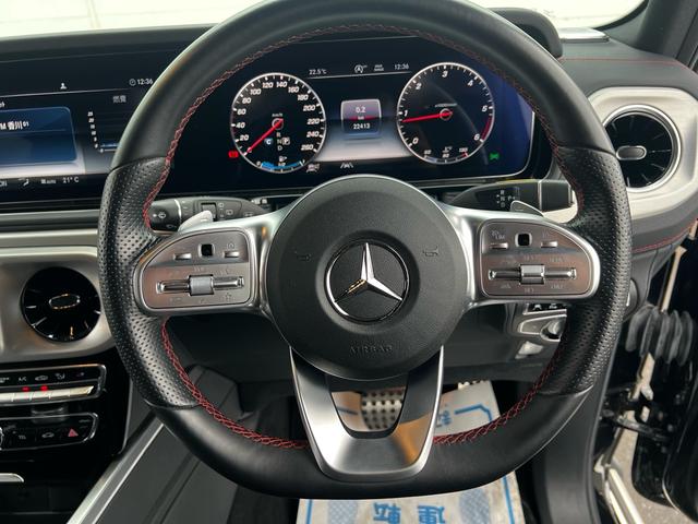 Gクラス G350d AMGライン アダプティブダンピングシステム ラグジュアリーパッケージ サンルーフ Burmesterサウンド 黒革シート レッドシートベルト カープレイ 360°カメラ 前後ドラレコ 1オーナー(12枚目)