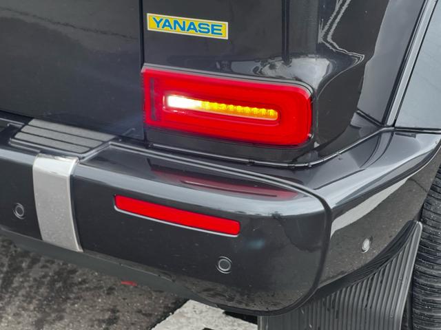 Gクラス G350d AMGライン アダプティブダンピングシステム ラグジュアリーパッケージ サンルーフ Burmesterサウンド 黒革シート レッドシートベルト カープレイ 360°カメラ 前後ドラレコ 1オーナー(73枚目)