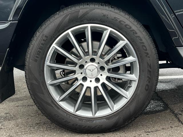 Gクラス G350d AMGライン アダプティブダンピングシステム ラグジュアリーパッケージ サンルーフ Burmesterサウンド 黒革シート レッドシートベルト カープレイ 360°カメラ 前後ドラレコ 1オーナー(77枚目)