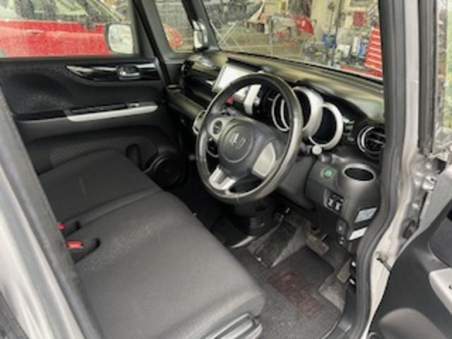 Ｎ－ＢＯＸカスタム Ｇ　ＳＳパッケージ　両側電動スライドドア・バックモニター（9枚目）