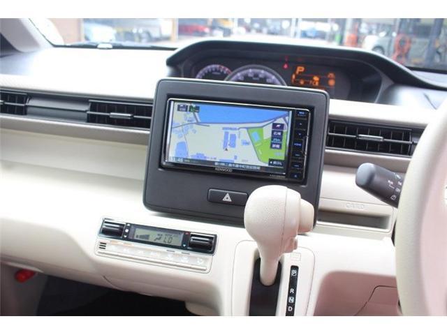 ハイブリッドＦＸ　セーフティサポート　Ｂｌｕｅｔｏｏｔｈ　バックカメラ　スマートキー　ナビ　ＴＶ　ＤＶＤ再生　ワンオーナー車　プライバシーガラス　オートエアコン(10枚目)