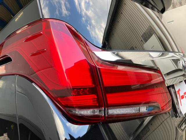 アルファード ２．５Ｓ　Ｃパッケージ　モデリスタフルエアロ　１２．１ｉｎリアモニター　ＥＴＣ　ＬＥＤライト　ナビ　バックモニター　Ｂｌｕｅｔｏｏｔｈ　スマートキー　電動リアゲート　シートヒーター　両側パワースライドドア　７人乗り（7枚目）