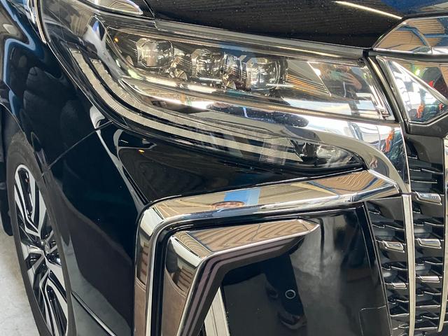 アルファード ２．５Ｓ　Ｃパッケージ　モデリスタフルエアロ　１２．１ｉｎリアモニター　ＥＴＣ　ＬＥＤライト　ナビ　バックモニター　Ｂｌｕｅｔｏｏｔｈ　スマートキー　電動リアゲート　シートヒーター　両側パワースライドドア　７人乗り（11枚目）