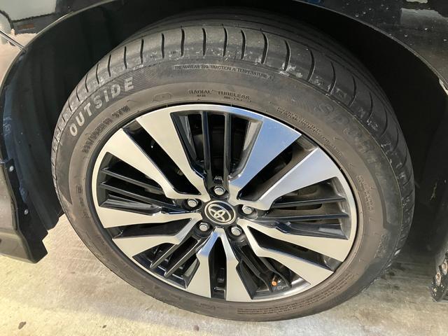 アルファード ２．５Ｓ　Ｃパッケージ　モデリスタフルエアロ　１２．１ｉｎリアモニター　ＥＴＣ　ＬＥＤライト　ナビ　バックモニター　Ｂｌｕｅｔｏｏｔｈ　スマートキー　電動リアゲート　シートヒーター　両側パワースライドドア　７人乗り（16枚目）