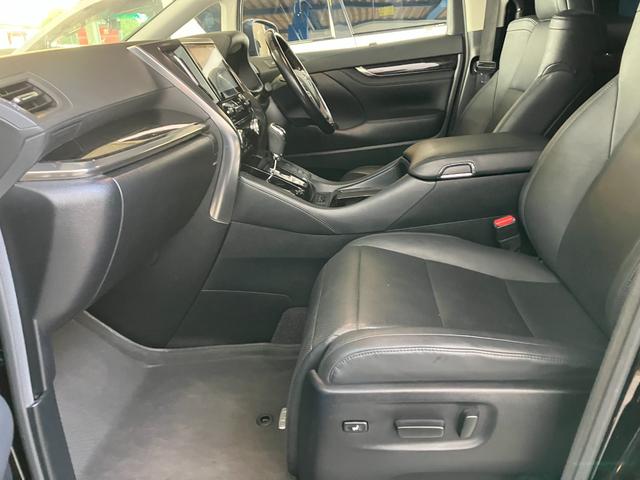 アルファード ２．５Ｓ　Ｃパッケージ　モデリスタフルエアロ　１２．１ｉｎリアモニター　ＥＴＣ　ＬＥＤライト　ナビ　バックモニター　Ｂｌｕｅｔｏｏｔｈ　スマートキー　電動リアゲート　シートヒーター　両側パワースライドドア　７人乗り（19枚目）