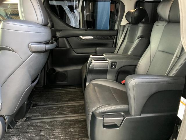 アルファード ２．５Ｓ　Ｃパッケージ　モデリスタフルエアロ　１２．１ｉｎリアモニター　ＥＴＣ　ＬＥＤライト　ナビ　バックモニター　Ｂｌｕｅｔｏｏｔｈ　スマートキー　電動リアゲート　シートヒーター　両側パワースライドドア　７人乗り（22枚目）