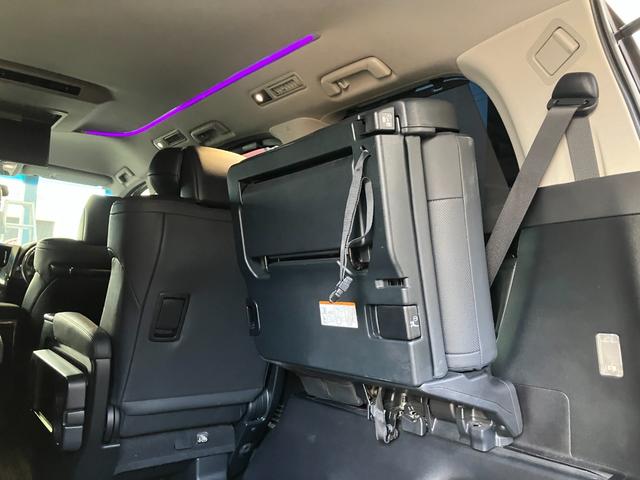 アルファード ２．５Ｓ　Ｃパッケージ　モデリスタフルエアロ　１２．１ｉｎリアモニター　ＥＴＣ　ＬＥＤライト　ナビ　バックモニター　Ｂｌｕｅｔｏｏｔｈ　スマートキー　電動リアゲート　シートヒーター　両側パワースライドドア　７人乗り（29枚目）