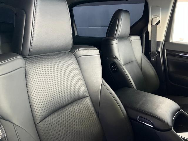 アルファード ２．５Ｓ　Ｃパッケージ　モデリスタフルエアロ　１２．１ｉｎリアモニター　ＥＴＣ　ＬＥＤライト　ナビ　バックモニター　Ｂｌｕｅｔｏｏｔｈ　スマートキー　電動リアゲート　シートヒーター　両側パワースライドドア　７人乗り（35枚目）