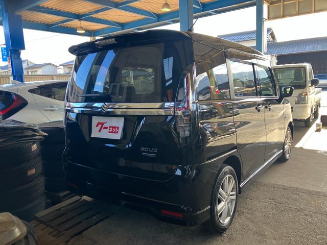 ソリオ ハイブリッドＭＸ　スズキセーフティサポート　８インチナビ　ＴＶ　パワースライドドア　スマートキー　シートヒーター　Ｂｌｕｅｔｏｏｔｈ　衝突被害軽減システム　アイドリングストップ　ＥＴＣ　プッシュスタート　スマートキー（5枚目）