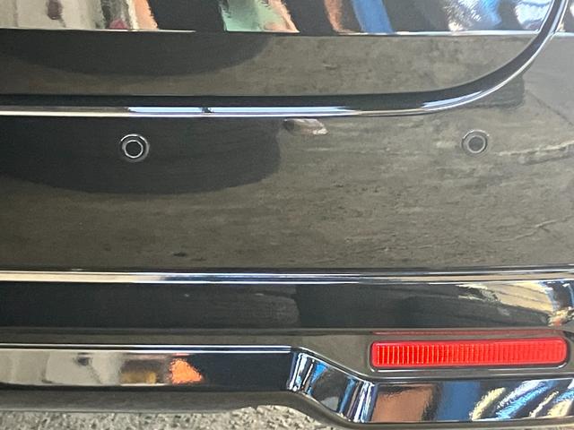 ソリオ ハイブリッドＭＸ　スズキセーフティサポート　８インチナビ　ＴＶ　パワースライドドア　スマートキー　シートヒーター　Ｂｌｕｅｔｏｏｔｈ　衝突被害軽減システム　アイドリングストップ　ＥＴＣ　プッシュスタート　スマートキー（8枚目）