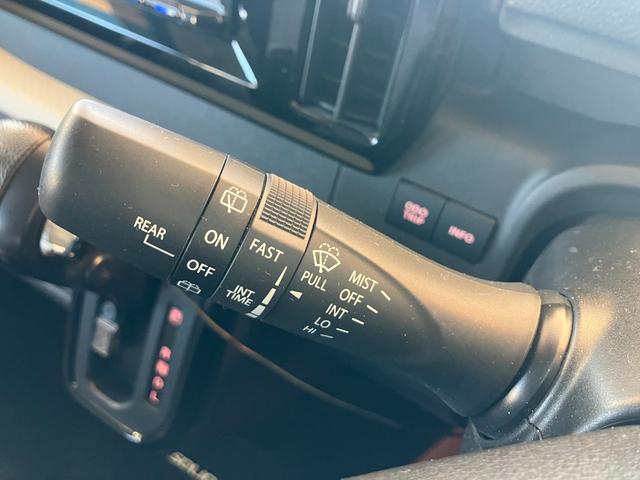 ソリオ ハイブリッドＭＸ　スズキセーフティサポート　８インチナビ　ＴＶ　パワースライドドア　スマートキー　シートヒーター　Ｂｌｕｅｔｏｏｔｈ　衝突被害軽減システム　アイドリングストップ　ＥＴＣ　プッシュスタート　スマートキー（36枚目）