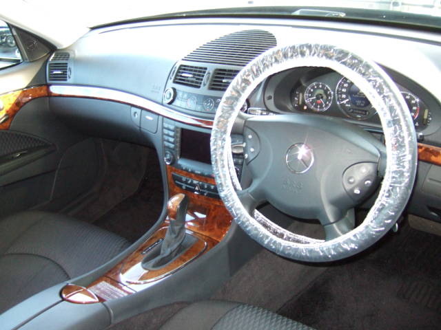 E240ステーションワゴン 19AW ローダウン サンルーフ(13枚目)