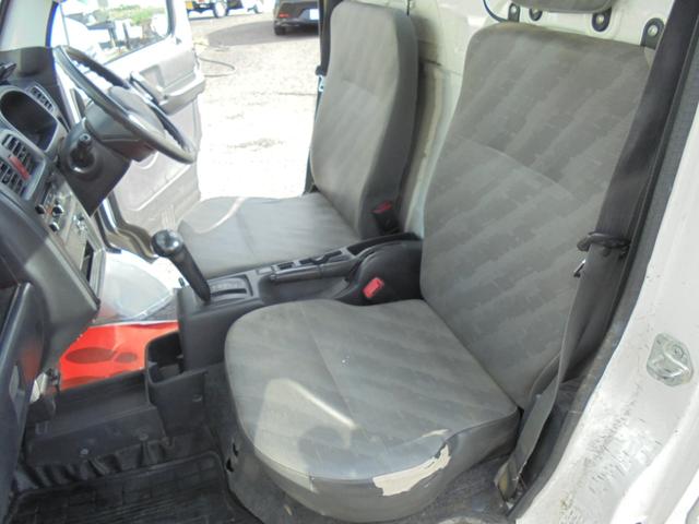 キャリイトラック KCエアコン・パワステ エアコン パワステ オートマ パートタイム4WD 3方開き ETC付 エンジン交換済25,000Km物 プラグ DLI新品 荷台マット(12枚目)