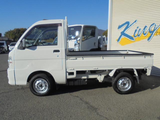 ハイゼットトラック クライマー　４ＷＤ　５速　エアコン付き　３方開き（7枚目）