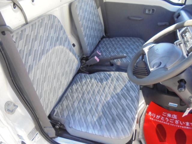 ハイゼットトラック クライマー　４ＷＤ　５速　エアコン付き　３方開き（12枚目）