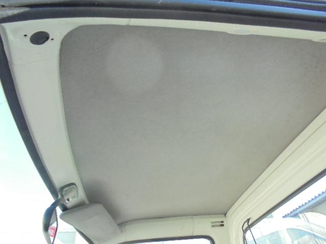 ハイゼットトラック クライマー　４ＷＤ　５速　エアコン付き　３方開き（14枚目）