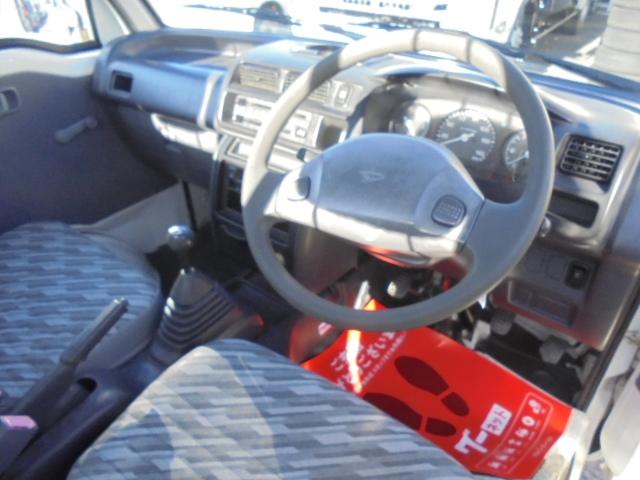 ハイゼットトラック クライマー　４ＷＤ　５速　エアコン付き　３方開き（15枚目）