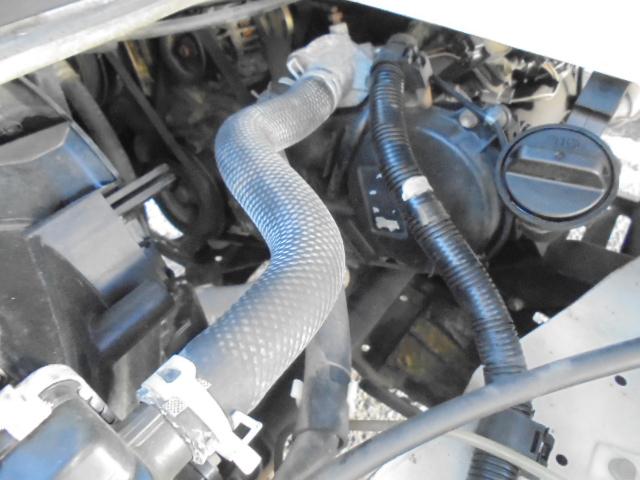 ハイゼットトラック クライマー　４ＷＤ　５速　エアコン付き　３方開き（20枚目）
