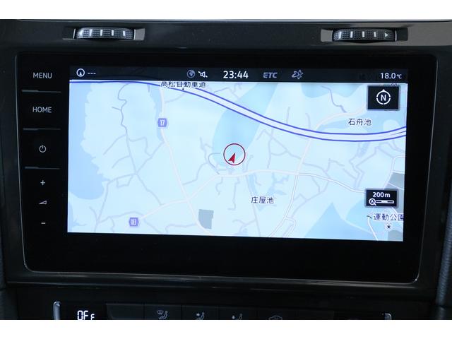 ゴルフ ＴＳＩコンフォートライン　テックエディション　フォルクスワーゲン認定中古車１年保証付　衝突被害軽減ブレーキ　アダプティブクルーズコントロール　デジタルメーター　ＶＷ純正ナビゲーション　リヤビューカメラ　ＥＴＣ　ドライブレコーダー（16枚目）
