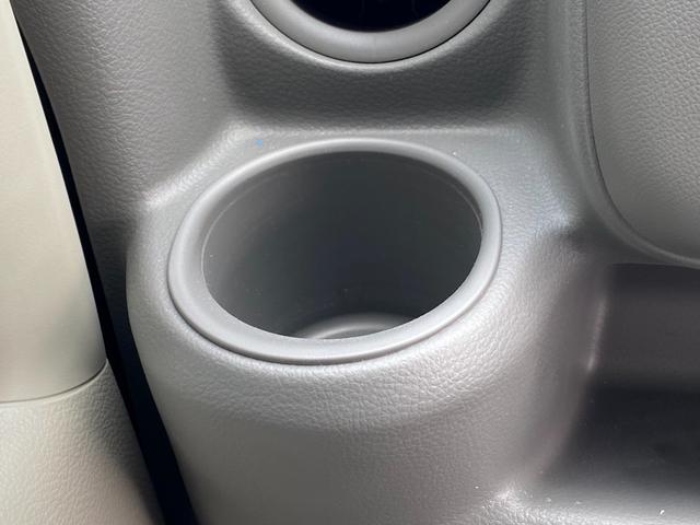 PA 横滑り防止装置/エアバッグ 運転席/エアバッグ 助手席/衝突安全ボディ/MTモード付き/パワーステアリング/オートライト/禁煙車/マニュアルエアコン/UVカットガラス/最大積載量350kg(25枚目)
