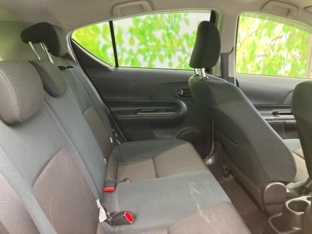 アクア Sスタイルブラック 新品タイヤ/保証書/社外 SDナビ/衝突安全装置/車線逸脱防止支援システム/パーキングアシスト バックガイド/ETC/EBD付ABS/横滑り防止装置/アイドリングストップ/フルセグTV ワンオーナー(5枚目)