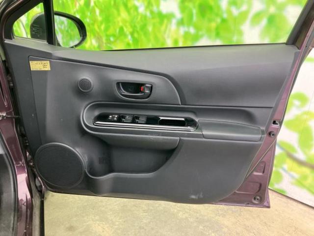 アクア Sスタイルブラック 新品タイヤ/保証書/社外 SDナビ/衝突安全装置/車線逸脱防止支援システム/パーキングアシスト バックガイド/ETC/EBD付ABS/横滑り防止装置/アイドリングストップ/フルセグTV ワンオーナー(19枚目)