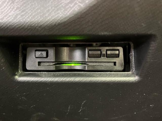 アクア Sスタイルブラック 新品タイヤ/保証書/社外 SDナビ/衝突安全装置/車線逸脱防止支援システム/パーキングアシスト バックガイド/ETC/EBD付ABS/横滑り防止装置/アイドリングストップ/フルセグTV ワンオーナー(23枚目)